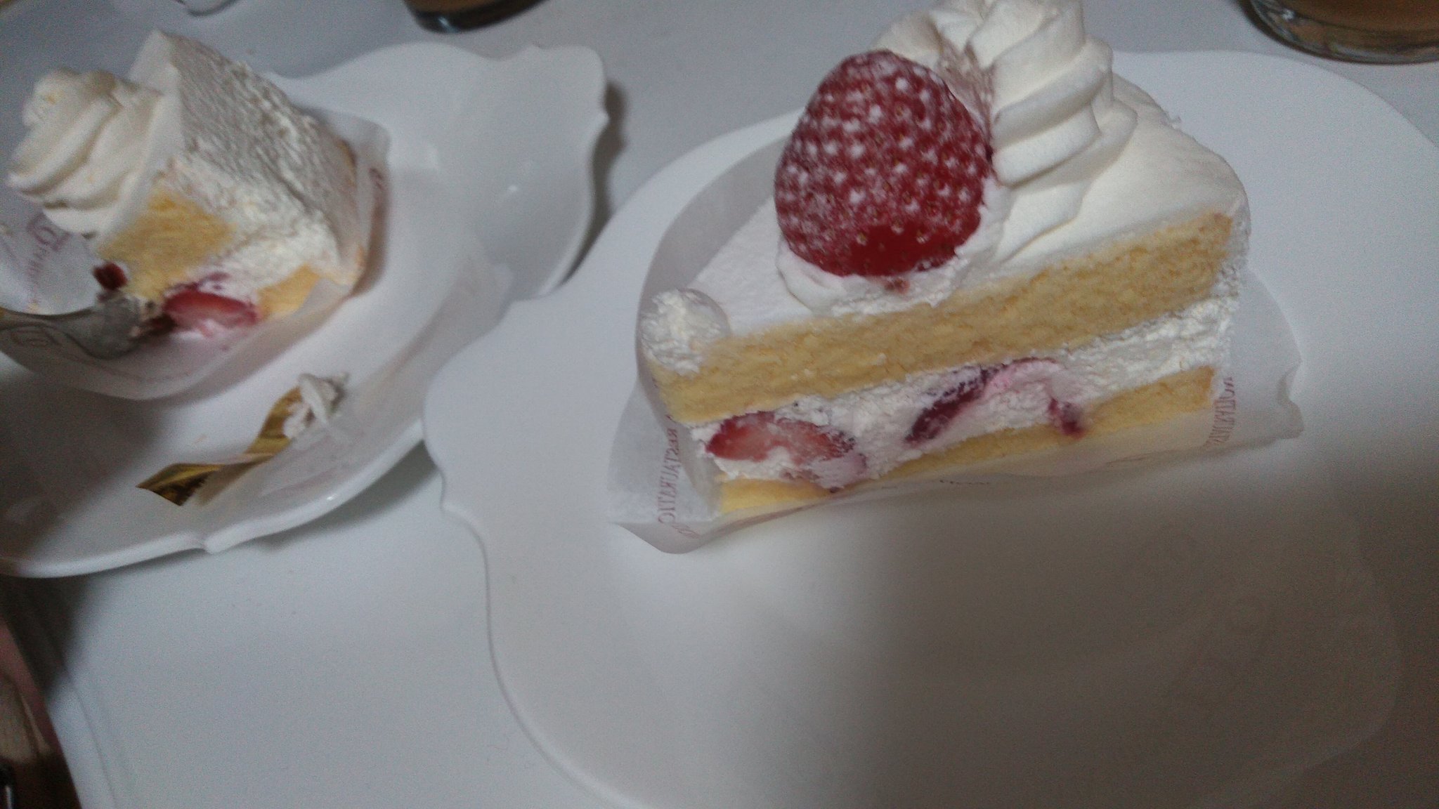 東島 由依 イイニクの日は結婚記念日 ローストビーフ サーモン トロ ショートケーキでお祝い 特に大きな事もなく私達らしい楽しいゆったりした1年でした これからも家内安全であれ T Co Ggnbbrgxmu Twitter