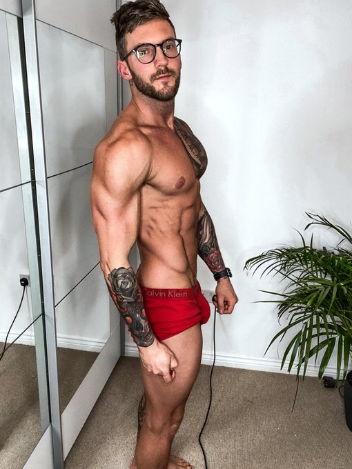 Getting leaner 🤪 https://t.co/xjaWrNcT9Q