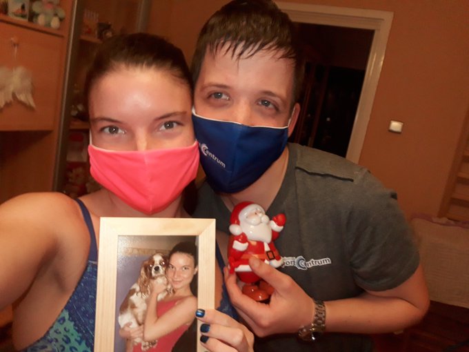 K&ouml;sz&ouml;n&ouml;m sz&eacute;pen Csanim 😘😊 https://t.co/Qkoc6QrCqK