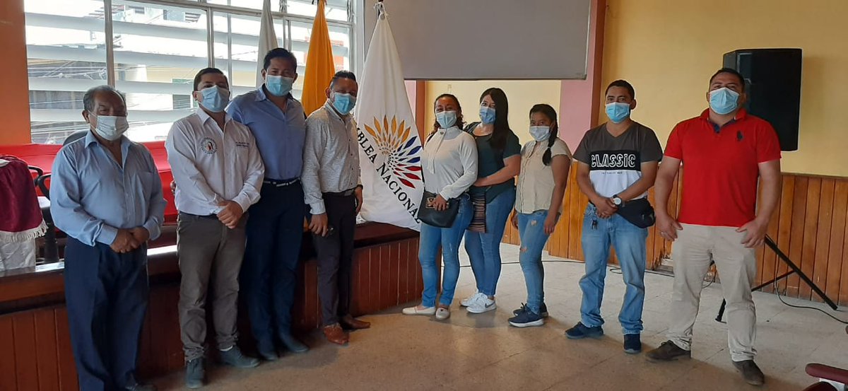 CPTAPSBOLIVAR1's tweet photo. La lucha por la #APS es en todos los frentes, seguiremos esta batalla en beneficio de la #SaludyBienestar de nuestros colegas a Nivel Nacional #NombramientosParaLosTAPS #LeyHumanitaria
#SomosPeofesionalesDeSalud
#Covid_19 #TapsEsComunidad https://t.co/EzhrB3VEDH