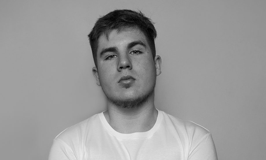 DjmagLA's tweet photo. .@francobamusic debuta en el sello @South_Of_Saturn de @leefoss  🔈

https://t.co/yeuu73ILnp https://t.co/C3XnA4ooDI