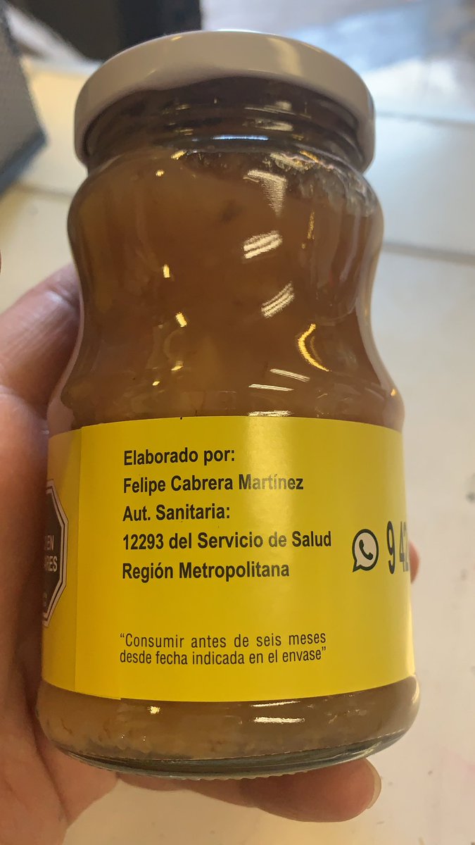 Sandra_VetChile's tweet photo. Un caballero hoy fue al local y me mostró su emprendimiento es mayor y no tiene redes sociales .Ayuden con RT https://t.co/Uql7ZaCs3c