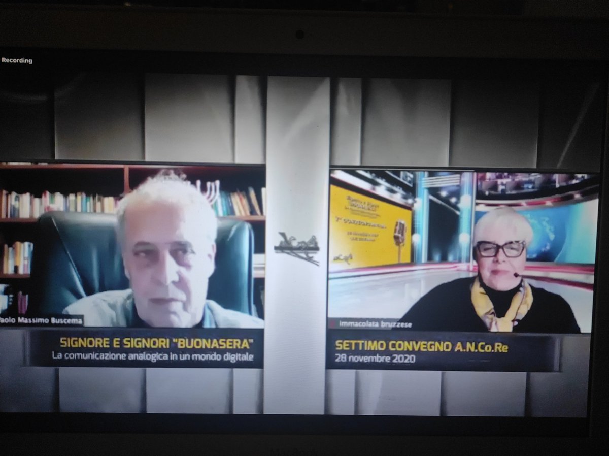 ChiaraBambu's tweet photo. Bellissimo intervento, interessante spunto di riflessione sul confronto tra comunicazione analogica e digitale. @Ass_ANCORE #ancore2020 #AI #massimobuscema https://t.co/0I4RgVtUv1