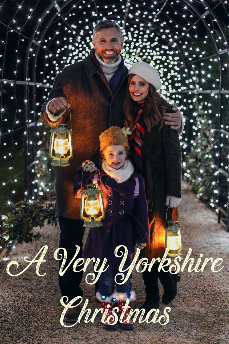 felixdewolfe's tweet photo. 🎄🎁 It’s Christmas 🎥 time you can catch Mr K #MarkKilleen for the #WolfePack🐺❤️ @channel5_tv Sunday 29th Nov @ 4:10pm in A Very Yorkshire Christmas🎅🏻alongside this fab cast including @RachelShenton 👩🏻@MicheleDotrice 👩🏼🦳 #IslaCook 👧🏼Dir Steven Nesbit 🎁🎄https://t.co/px6S5H4ykL https://t.co/kwh6sowX8N