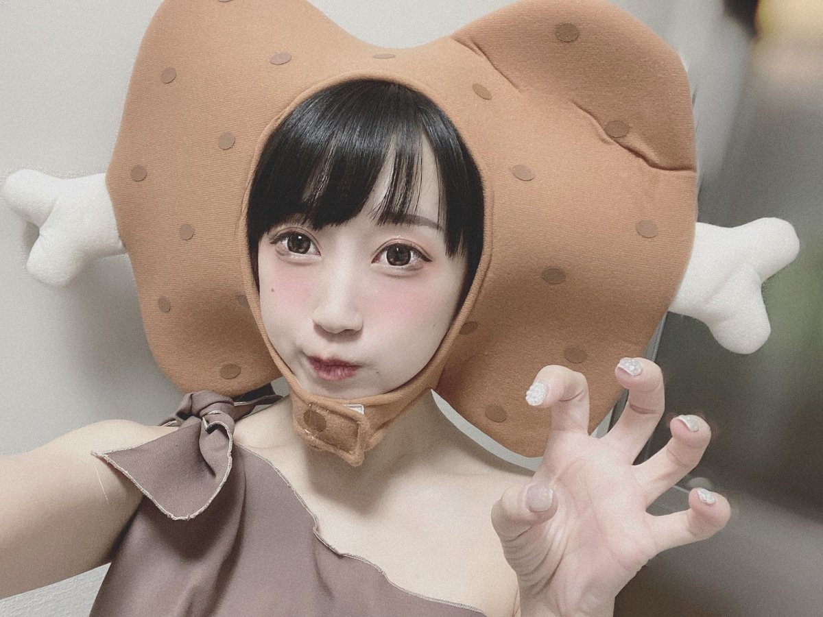 zenkimi_mymei's tweet photo. あすのチェキくじ🍖いい肉の日だって　〜　！

１1/２9（日）下北沢ERA

https://t.co/L9i46u0Nt4 https://t.co/4xfUV8K0bO