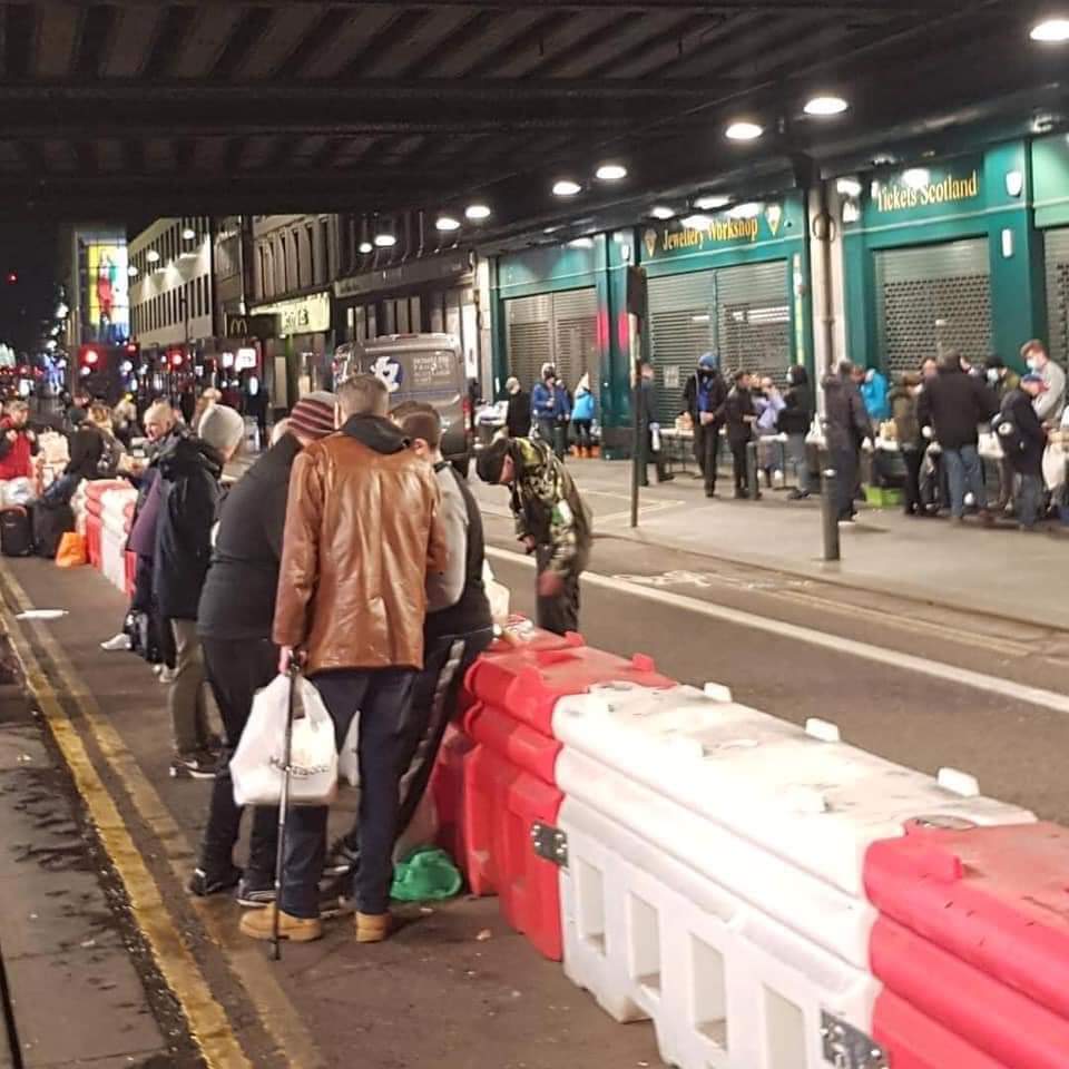 I hope today at your SNP conference yous will be putting plans into place to tackle queues like this in Glasgow on a Friday night at the Soup Kitchen? Or do yous need indumbpendence first for that? 😡 This is in your patch, on your watch &amp; it's horrific it's happening.. #no2indy