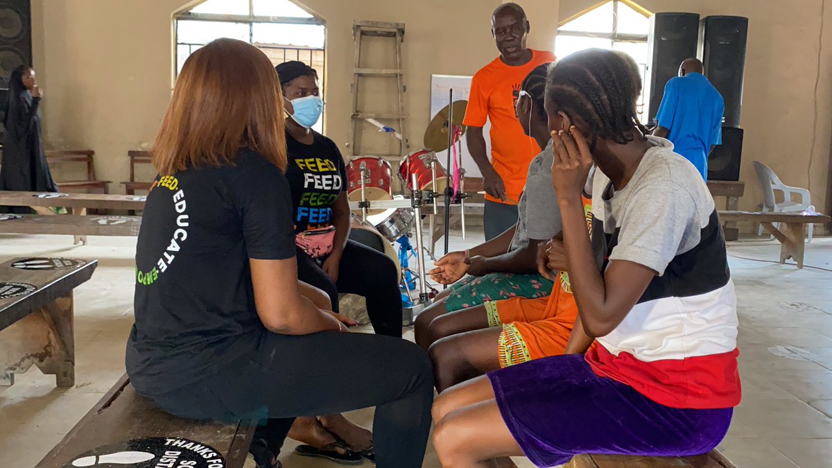 feedlagos's tweet photo. All done!!!
Met some amazing people too!Looking forward to coming back next month. 

In a plot twist we never saw coming we have too much food 😭😭😭

Moving to another location to share the blessings! 
You guys donations are going so far!
#feedlagos https://t.co/Pi4rDW0cUN