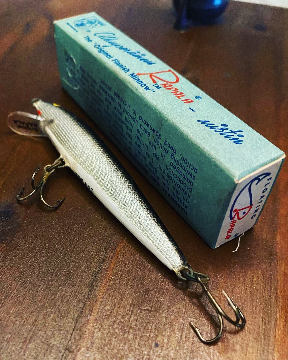 Vintage original wobbler !!!
#vintagetackle #vintagestyle #vintagelures #vintagegear #vintage #tackleshop #antique #bassfishing #classic #fishing #oldlures #rapala