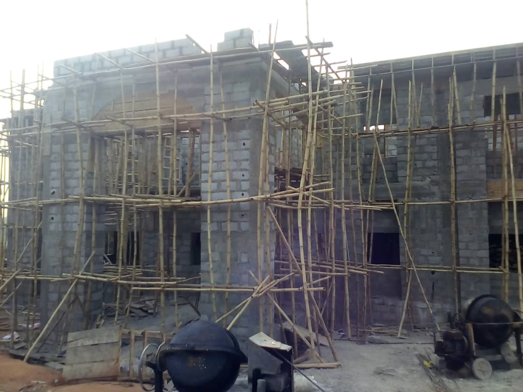 oc_kalm's tweet photo. AT WESTONE SERVICES, WE SPECIALISE ON EVERYTHING ABOUT BUILDING :

    > DESIGN
    > CONSTRUCTION
    > LANDSCAPING
        ETC.
WE GIVE YOU VALUE FOR MONEY.
HELP YOU ACHIEVE UR DREAM HOME AT AN AFFORDABLE COST.

CONTACT US, DISTANCE IS NOT A BARRIER.
07014771229 https://t.co/nDqokTYbI2