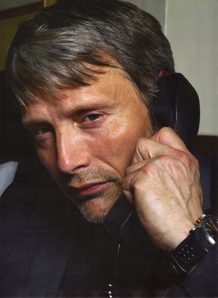 mads mikkelsen veiny hands a much needed thread