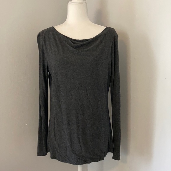 CyndeeHicks's tweet photo. So good I had to share! Check out all the items I'm loving on @Poshmarkapp #poshmark #fashion #style #shopmycloset #hornytoad #softsurroundings #truereligion: https://t.co/RrALd7lvpT https://t.co/eDiNkAdb5X