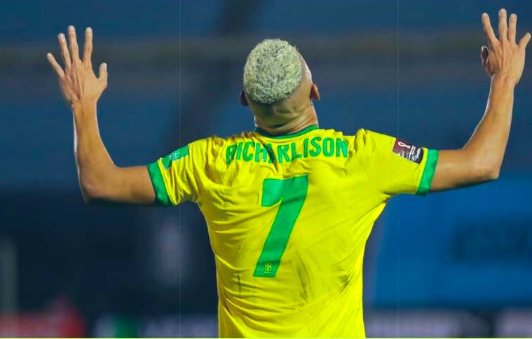 Abel Braga- Football was the answer to his life. It was a strong sign that, after all his difficulties growing up, he needed football. He is a spectacular kid, his heart is so pure. I am so proud to see him defend several social causes. He has stepped up and provided a voice