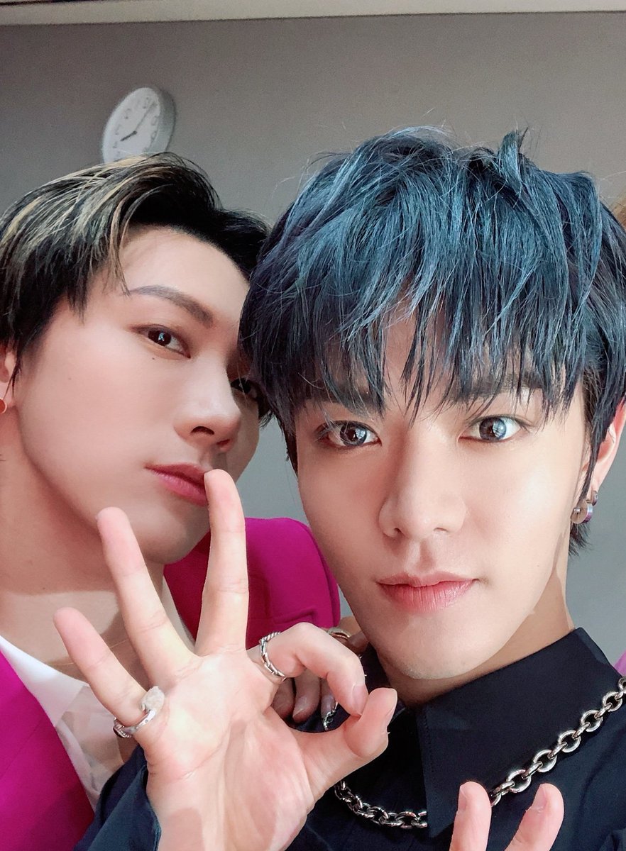 ขอตัวไปร้องไห้ เงียบๆ