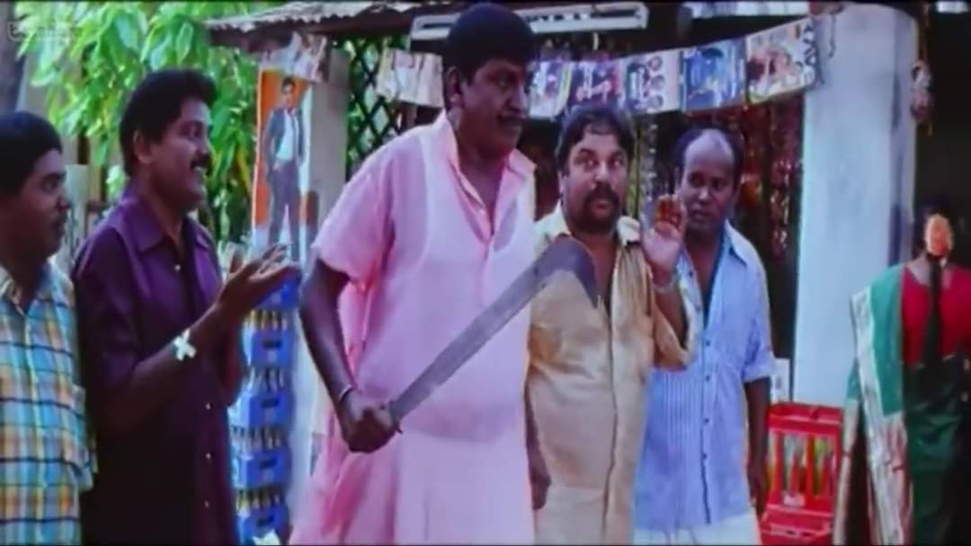 prasanth_msp's tweet image. அடுத்த புயலுக்கு நிவாரணம் கொடுக்க தளபதி தயார்..😎 

எடுடா அந்த ரெயின் கோட்ட..😂🤣