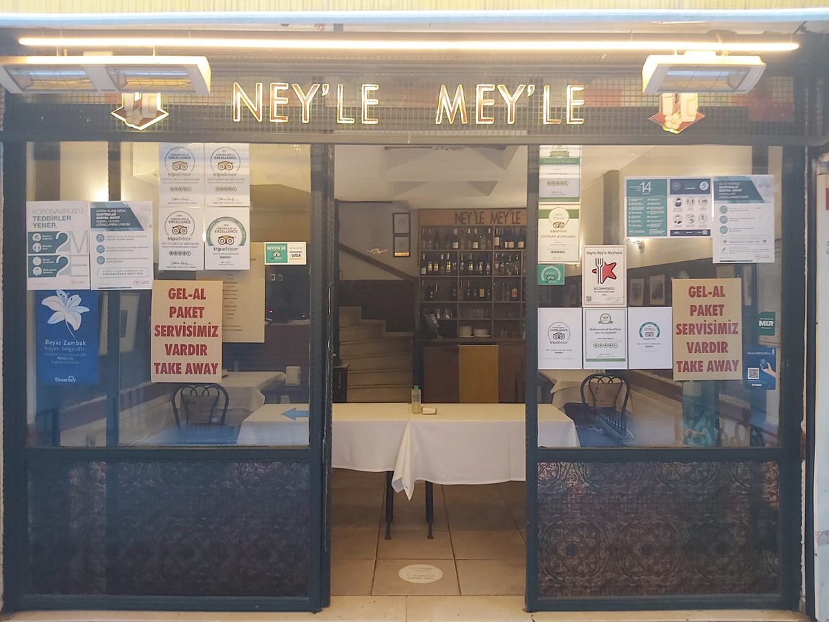 "Ahmet Abi, güzelim, bir meyhane niye ağlar
Diş değil, tırnak değil, bir meyhane niye ağlar
Meyhanemde göz yaşları" (Edip Cansever'e saygıyla)

Paket servis vs. ile mücadelemiz sürüyor; ama hepsinden öte bu sessizlik, meyhanenin bu mahzun hali insanın içini acıtıyor. #NeyleMeyle