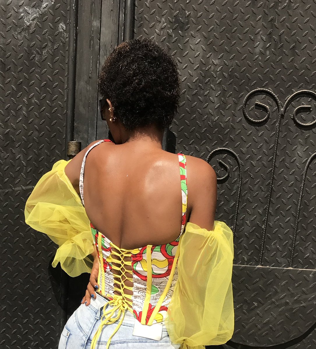 Kneemorthar's tweet photo. Nothing serious Just showing off the top I made😁✂️ https://t.co/lVqy1eQC9d