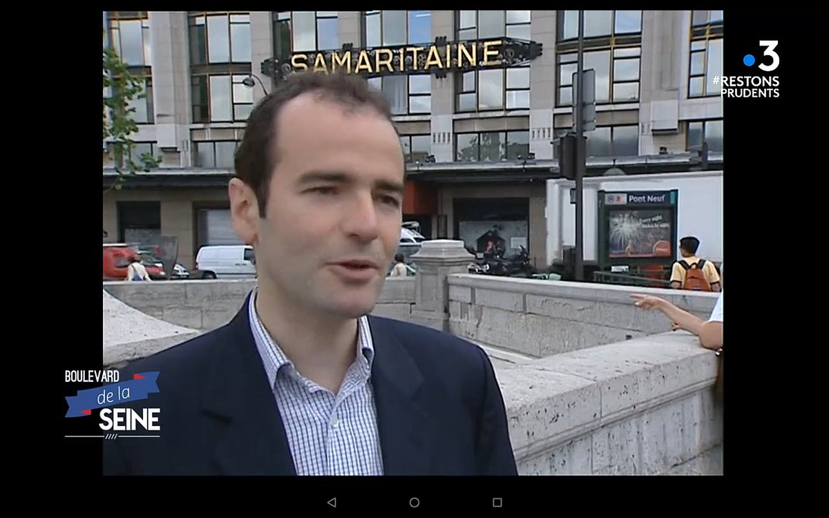 Excellente émission "Boulevard de la Seine" avec @WendyBouchard sur @France3Paris qui recevait @FranckFerrand . Petite question Franck, comment faites-vous pour ne pas vieillir ?? https://t.co/ZHszxDa4Xm