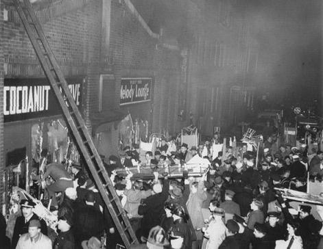 NAofSFM's tweet photo. The Cocoanut Grove supper club fire on 11/28/42 killed 492 people. Fast moving flames, blocked exits, &amp; a revolving door jammed with bodies contributed to the tragedy. This fire lead to fire code reformation &amp; increased safety standards across the U.S. #FireHistory #NeverForget https://t.co/4mdvNffWLy