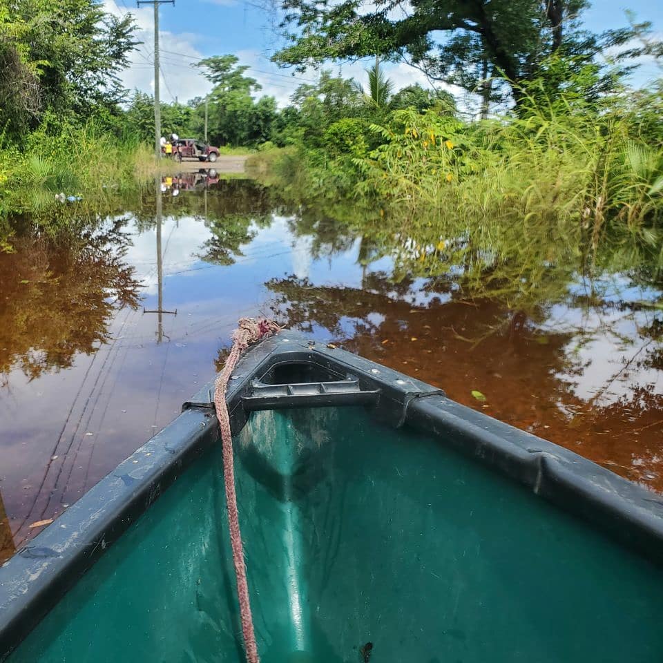 HumanityFirstBZ's tweet image. Humanity First Belize continues to distribute groceries to those in need in flood affected areas. This distribution took place in Burrel Boom. THE WORK CONTINUES!!!!

 #HumanityFirst #ServingMankind #hurricane #Belize