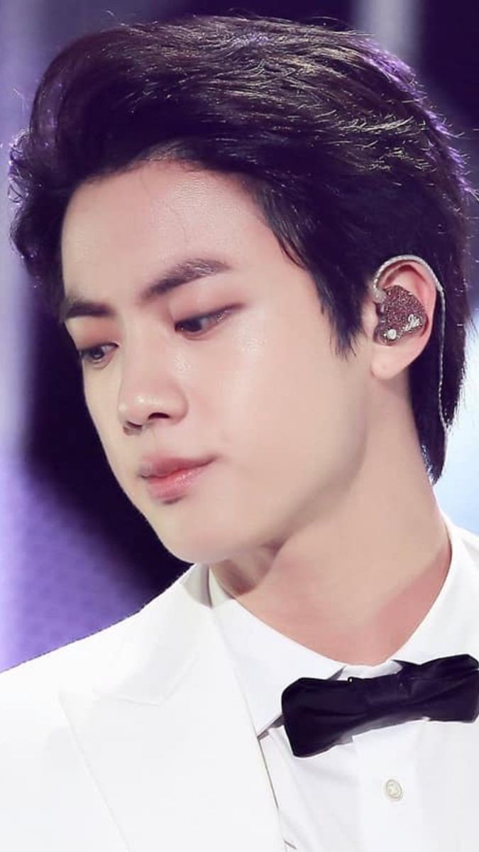 Seokjin has no bad angles Angles are made for him #방탄소년단  #진  #석진  #방탄소년단진  #방탄진  #JIN  #SEOKJIN  #BTSJIN  @BTS_twt