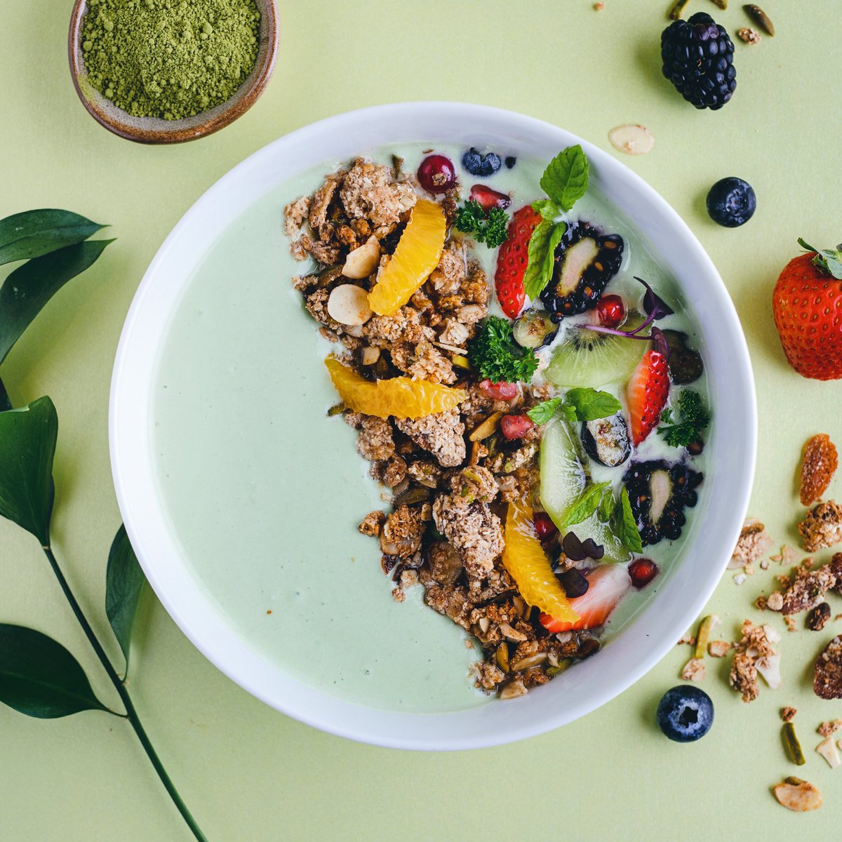Sheratondoha's tweet photo. Start your day with our homemade matcha yogurt topped with granola and fresh berries 🍵🍓

#GetAwayTogether #SheratonGrandDoha #QatarsFavouriteHotel⠀
—⠀
Follow and tag us ➡️ @sheratongranddoha⠀ https://t.co/L7HcJkU922