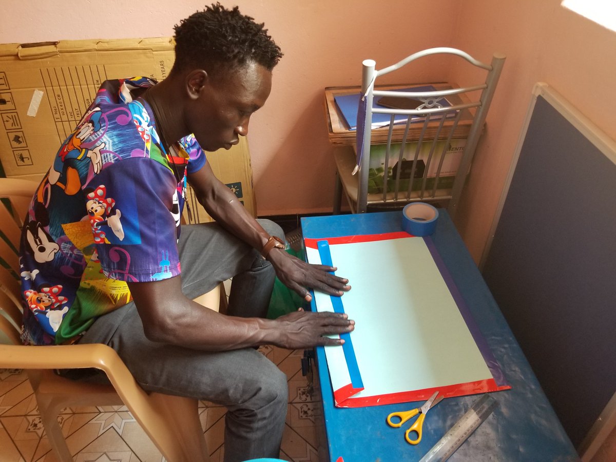 BeAhummingbird's tweet photo. Meanwhile in Uganda. @ToMoveMTNS future teachers have been busy putting the final touches on their Teacher Toolboxes. When they head back home, these toolboxes will be filled with teaching &amp; learning strategies they can draw on in their own classrooms &amp; share with fellow teachers https://t.co/l9vxvdW4qJ
