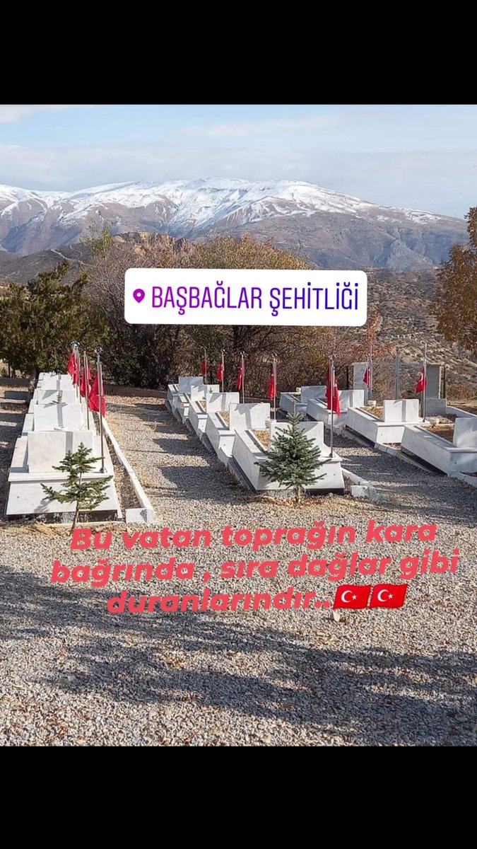 Basbaglar33's tweet photo. Şehitlerimizin her biri,bir Bayrak 
Hepsinin başında bir Bayrak
Emeği geçenlere şükranla
Şehitlerimize Rahmetle https://t.co/0Ro9xjI7lc