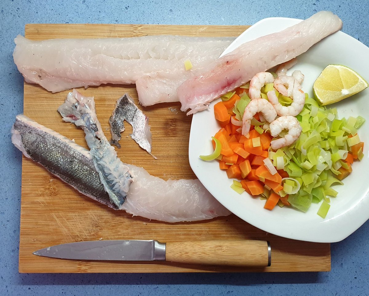 monteromonti's tweet photo. Si mi tocayo @blancoenea #cocina una #norsk.fiskesuppe a mi se me vienen al #paladar las maravillosas #chowder con las que tanto disfruté en #Irlanda y en #Tasmania, y la #vissoep con la que nos calentábamos en #Volendam. Así es que... manos a obra. #enmicocina #laencimerazul https://t.co/FwzDT9skib