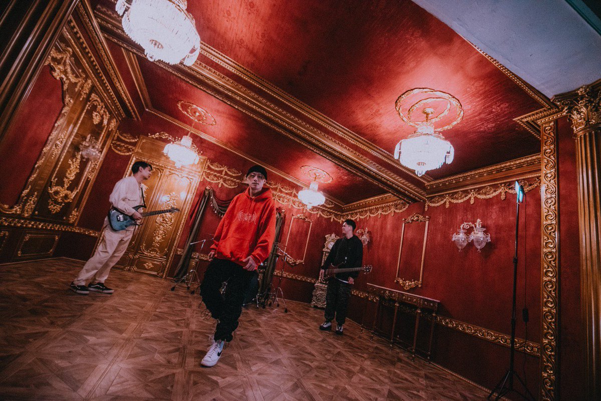 cgate_official's tweet photo. 【"Derangement" official music video
公開中】
まだチェックしてない人は是非YouTubeにてFullでご覧ください!!⏬
https://t.co/4zFZ7XkCVX
配信リンク⏬
https://t.co/pgDCpGTXIt
引用元のツイートもRTして色んな人にシェアしましょう!!🔁
#cgate
#becausewe https://t.co/vQE1Nc51Kr