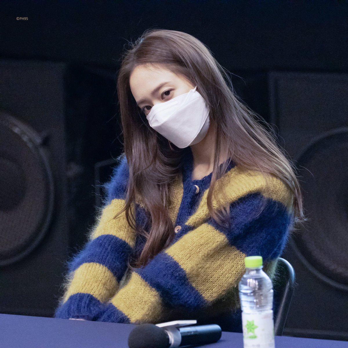 ph090905's tweet photo. 201120 #애비규환 메가박스 코엑스 

#정수정 #크리스탈 
#JungSooJung #Krystal https://t.co/YzuwAGF3vb