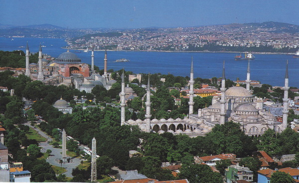 Hagia Sophia’s original design and the renovations completed up through the 14th century proved fit to last, and justified the adaption of this style by the Ottomans.