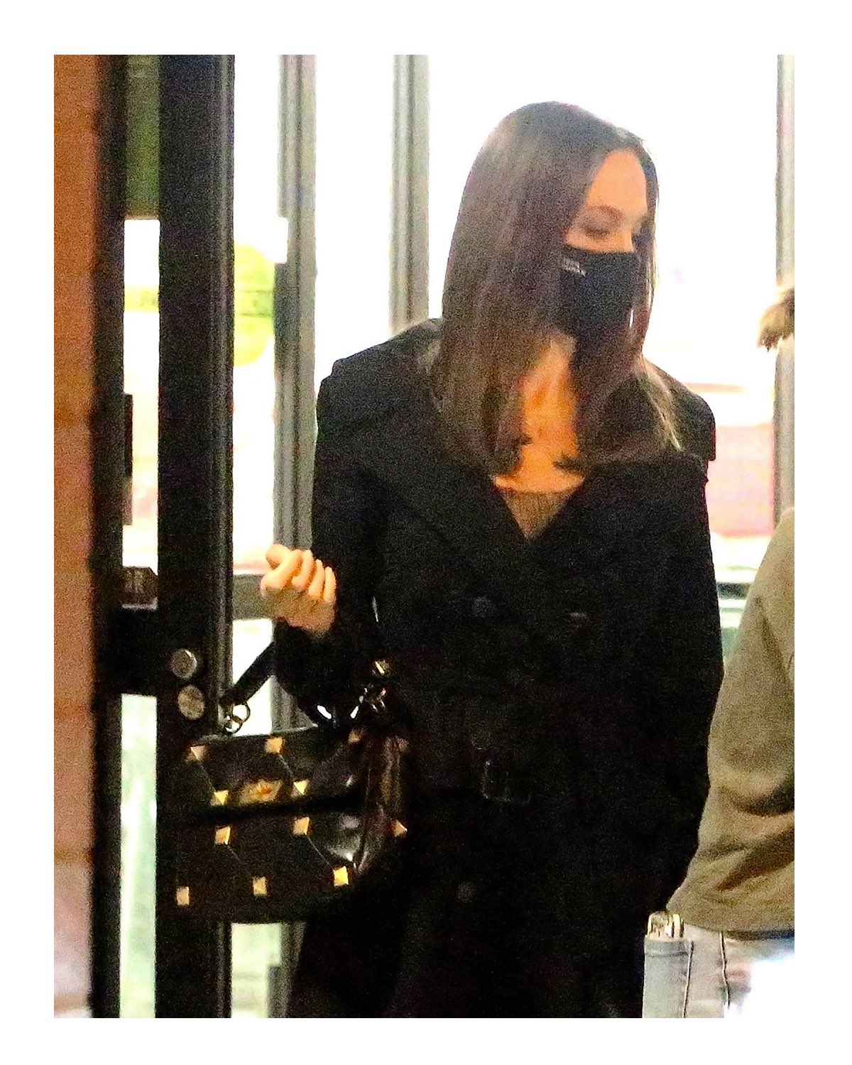 angelina jolie louis vuitton bag