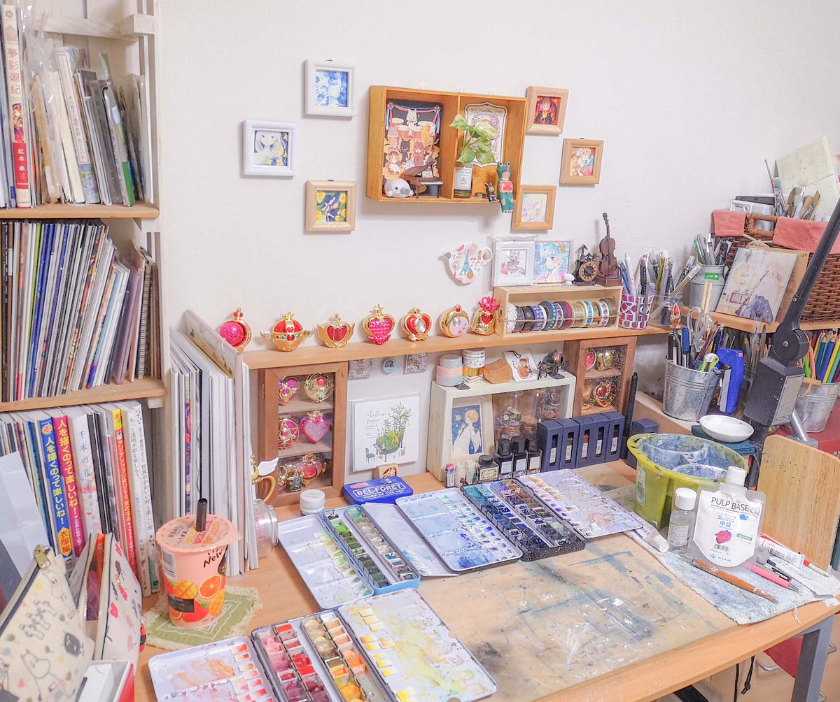 ここは理想郷か 絵描きさん達が晒した作業部屋をまとめていくぅ Togetter ここは理想郷か 絵描きさん達が晒した作業部屋をまとめていくぅ Togetter