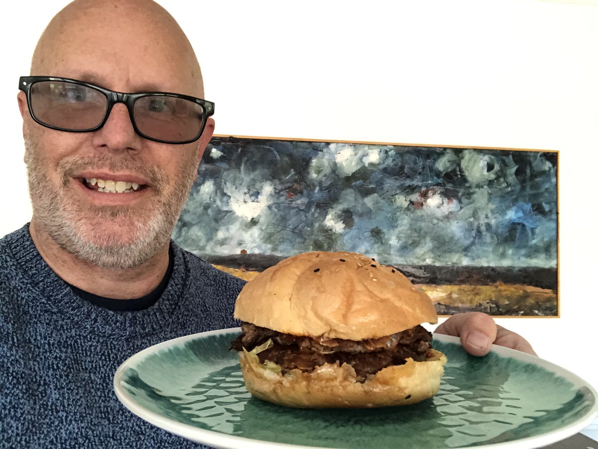 Still catching up on #novemburgeruwaytbay. Was supposed to have lunch with @kenboshcoff - honorary #novemburger Supahstah - @BeefcakeBurger. Alas, and for good reason, we elected instead to grab our burgers independently and hook up by phone. Great burger. Great chat. #locallove