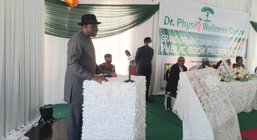 Goodluck E. Jonathan tweet media