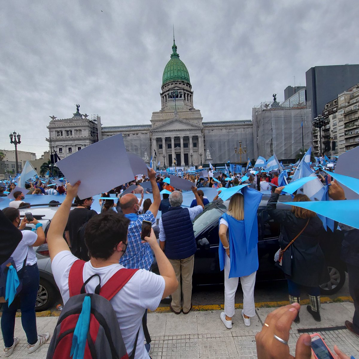solbuchanan7's tweet photo. #LaMayoríaCeleste.
HOY en el Congreso Nacional https://t.co/yt8fne4wrp