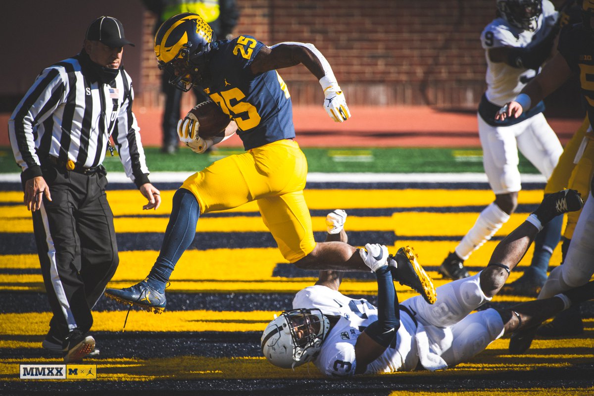 UMichFootball's tweet photo. This is @H2_3125's fourth-career game at 100+ yards rushing and his second-straight. https://t.co/wAvWgHlqg2