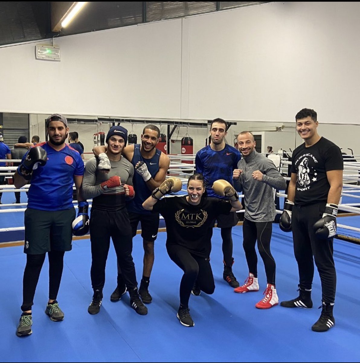 ElhemMekhaled's tweet photo. MTK MARSEILLE @MTKGlobal
Hard work with the great team 💪🏼🔥💙
.
#DiamondBoxer💎🥊
.
#boxing #boxeo #boxen #boxinftraining #maywether #floydmayweather #tmt #tbe #fighter #fight #ko #knockout #beast
#boxe #showtime #showtimeboxing #itsshowtime #ring #sport https://t.co/HKtmexww2F