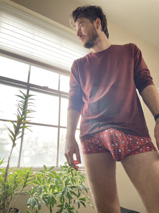 Good morning 😉 #NSFW #GoodSaturday https://t.co/nPZDzz3RV6<a href="/tag/nsfw"class="tags">#NSFW</a><a href="/tag/goodsaturday"class="tags">#GoodSaturday</a>