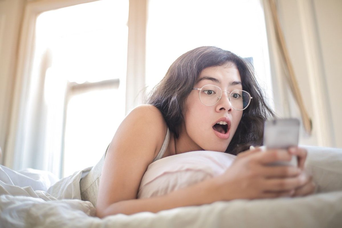 ApprovedCSI's tweet image. 🧐 Consumers must read the terms carefully to be aware of possible scams and protect themselves from compounding their money troubles

Read on to know more about #creditscams ➡️ bit.ly/Credit-Scams