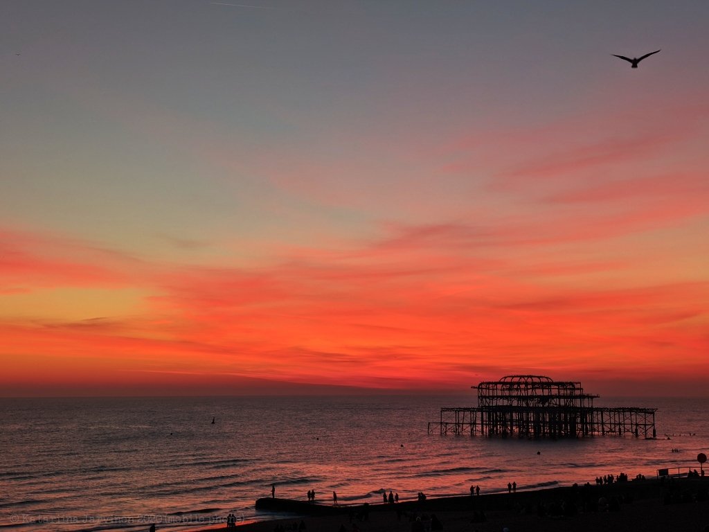 Such a lovely sunset today. Felt like half of Brighton and Hove was out to enjoy it. Wonderful.