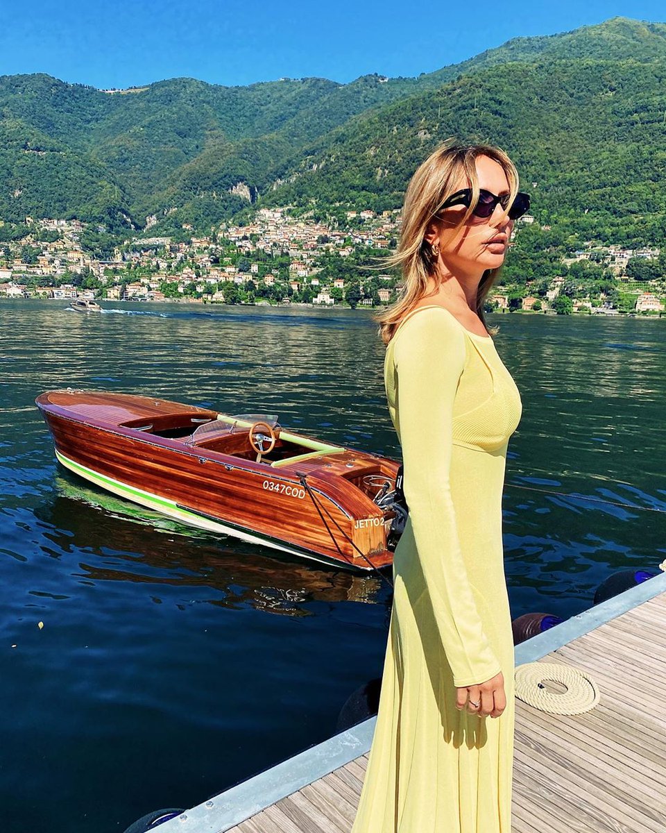 Take us away to your favourite Italian location.
.
.
.
#starlino #starlinomoments #aperitivo #spritz #botanicals #grapefruit #orange #lemon #cocktails #cocktail #vermouth #italianapertivo #italy #hotelstarlino #rosé #italian https://t.co/rY9DvnhlSU