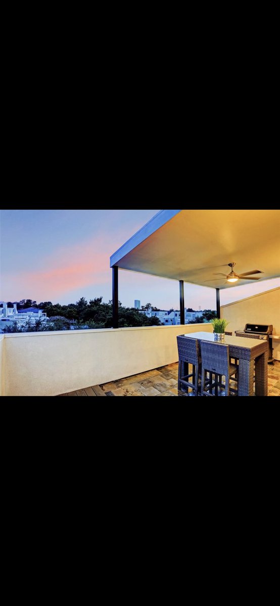 CherylWRealty's tweet photo. Luxury Living... But Make It Low Maintenance! 

 Beautiful Freestanding home, with multiple outdoor spaces, Chef’s Kitchen and Game Room! 

#htx #houstonhomes #htxhomes #luxuryhomes #interiordesign #houstonrealestate #htxrealestate #htxrealtor https://t.co/sZ8q6SCyMr