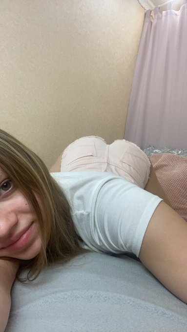 I&rsquo;m online on streamate only today🤍 https://t.co/hiNIslWjjB<a href="/tag/sexy"class="tags"><span>#sexy</span></a><a href="/tag/fitgirl"class="tags"><span>#fitgirl</span></a><a href="/tag/teen"class="tags"><span>#teen</span></a><a href="/tag/stockings"class="tags"><span>#stockings</span></a><a href="/tag/feet"class="tags"><span>#feet</span></a><a href="/tag/gymnast"class="tags"><span>#gymnast</span></a>