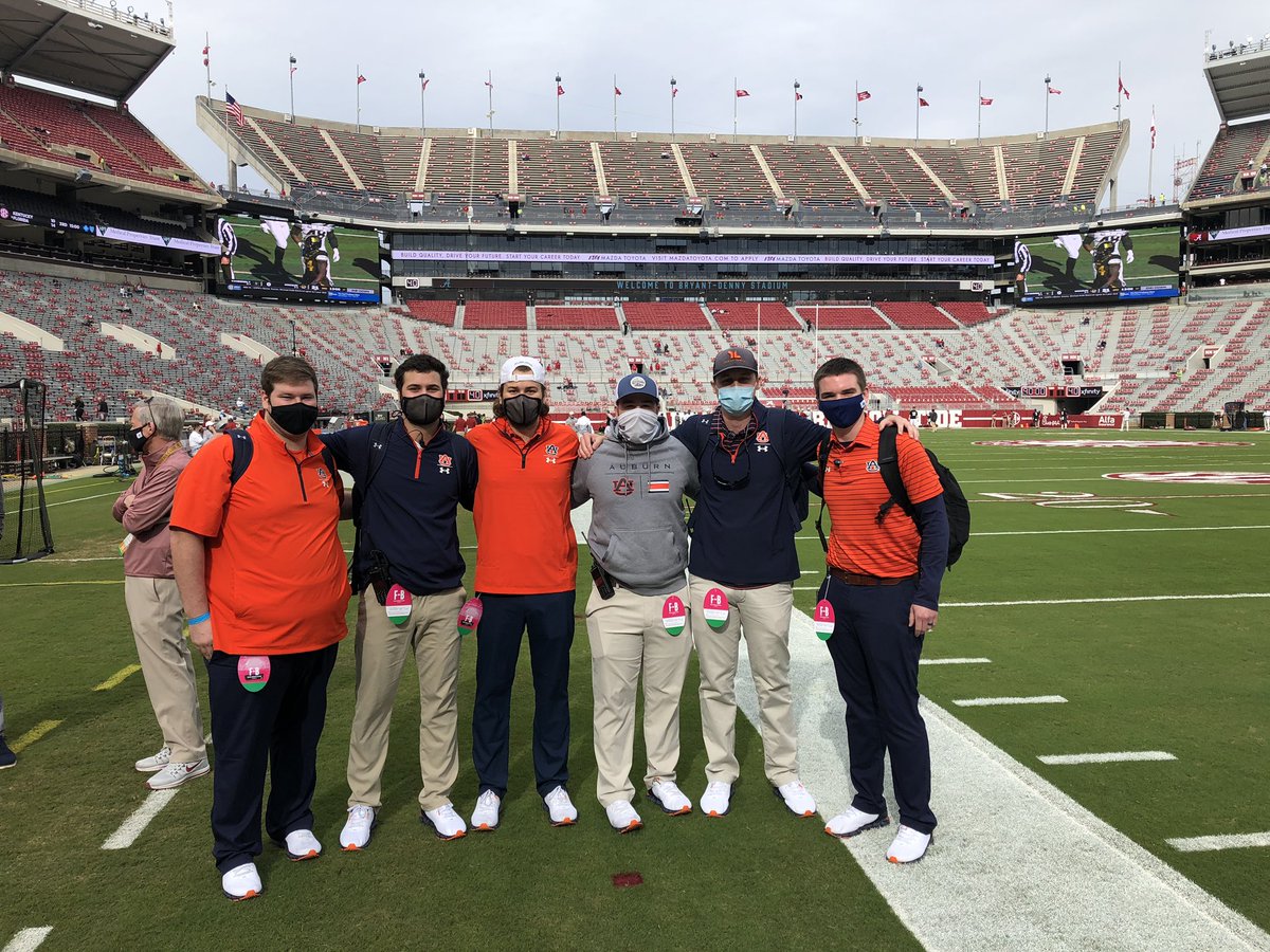 Greatest rivalry in college football!! #WDE