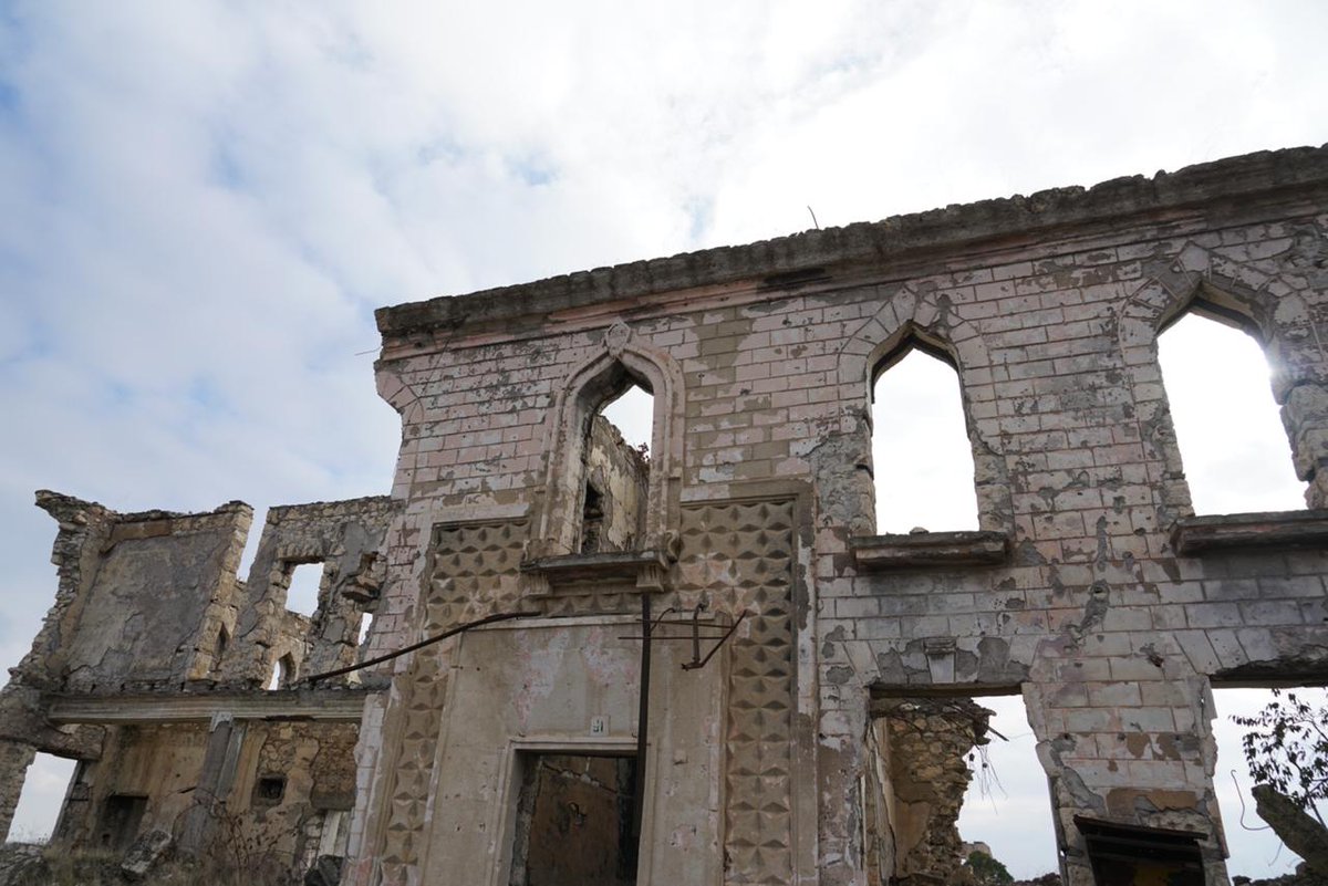 HikmetHajiyev's tweet photo. Magnitude of destruction in "Hiroshimo of South Caucasus" - Ağdam. Luckily Ağdam did not sustain nuclear attack. But damages and looting it has been inflicted by Armenia throughout of 30 years of occupational is worse than nuclear bomb. Vivid recognition of #urbicide https://t.co/HfRJnm8Mw4