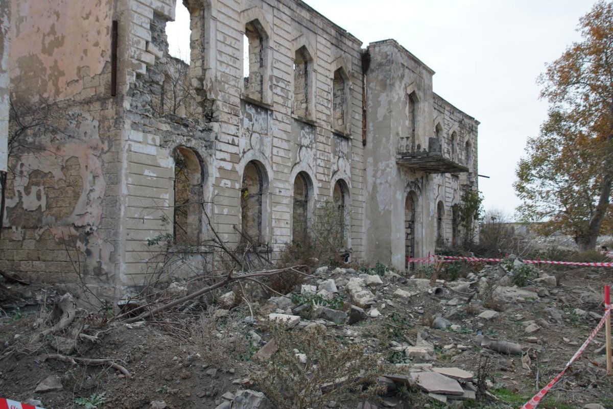 Magnitude of destruction in "Hiroshimo of South Caucasus" - Ağdam. Luckily Ağdam did not sustain nuclear attack. But damages and looting it has been inflicted by Armenia throughout of 30 years of occupational is worse than nuclear bomb. Vivid recognition of #urbicide