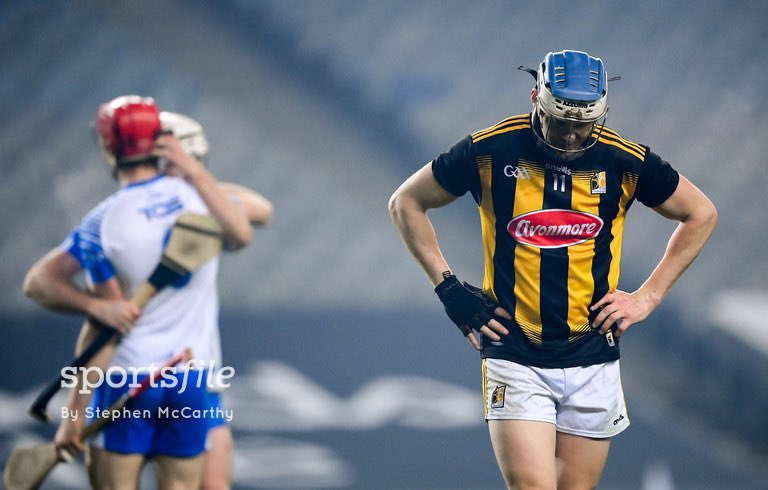 sportsfile's tweet photo. Agony and Ecstasy.

Kilkenny and Waterford players after tonight’s epic All-Ireland SHC Semi-Final!

📸 @Sportsfilesteve &amp; @ramseycardy &amp; @harryamurphy 

https://t.co/HjGXwDZqn7 https://t.co/XH37OMkRmQ