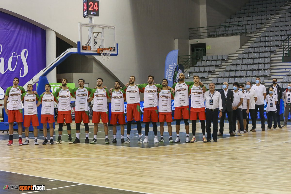 fpbasquetebol's tweet photo. 🏀 Albânia 🇦🇱 70-88 🇵🇹 Portugal
🏆 Pré-qualificação @FIBAWC 2023
📍 Centro de Desportos e Congressos de Matosinhos
💪 Diogo Ventura (14pts, 4res, 7ast)
📊 https://t.co/UoZWE6IUtm
📺 @RTP2 / https://t.co/ELkmfUjphl

#SomosBasquetebol #FIBAWC https://t.co/xnV9yQiQB8