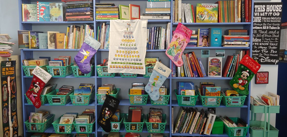 MsKinghasClass's tweet image. My helper and I set everything up to surprise the kids Monday. I hope they enjoy it!!

#disneyclassroom #disneychristmas